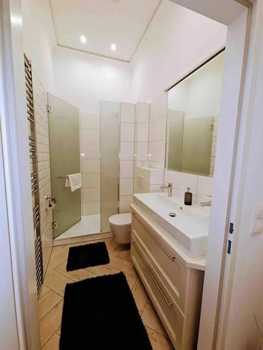 Luxury Cityapartment 2 Vienna Apartment